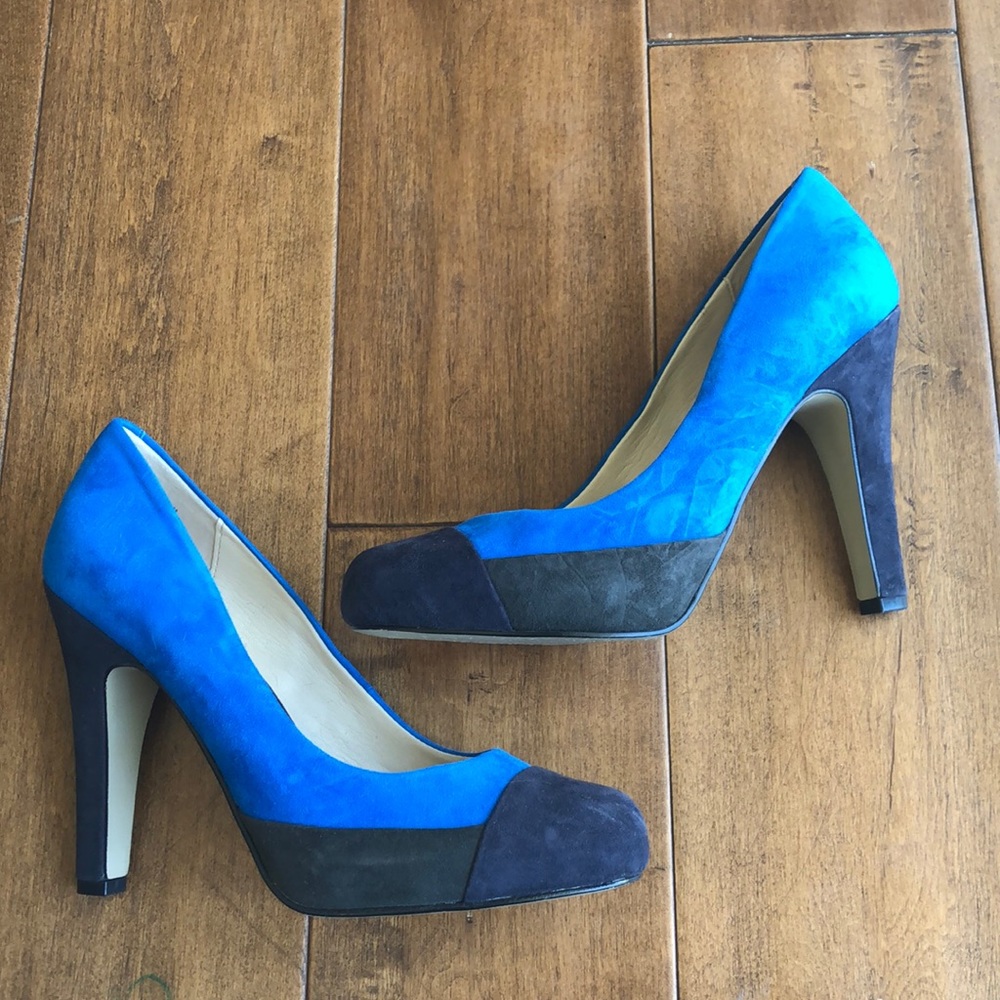 Anne Klein “Latham” Suede Colorblock Heels, RARE